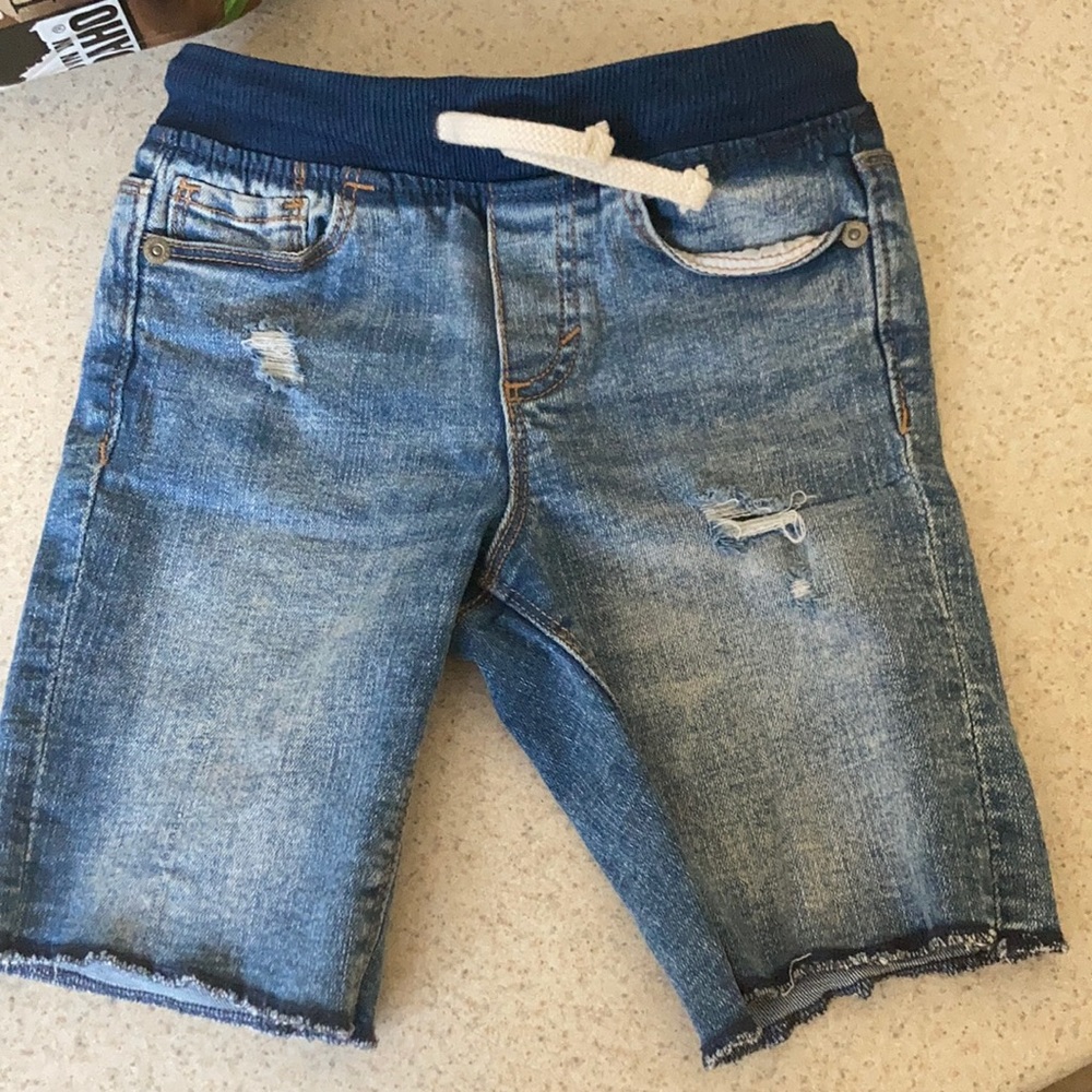 Old navy denim shorts 4t